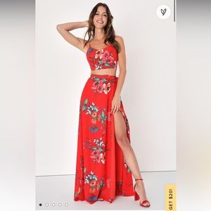 Lulu’s res two piece floral print set